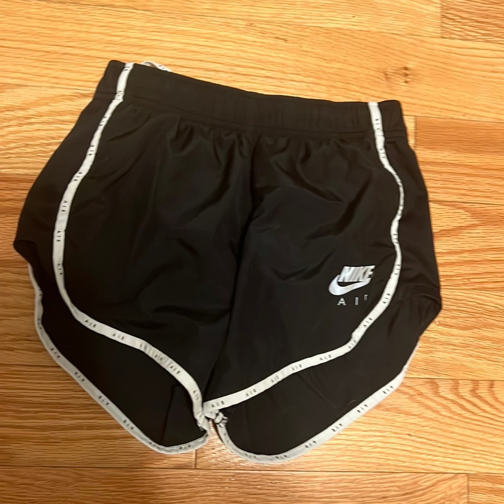 Girls Nike air athletic shorts